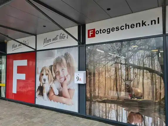 Photo gift window stickers are of very high quality, suitable for interior windows, glass facades and doors and exterior window decoration.